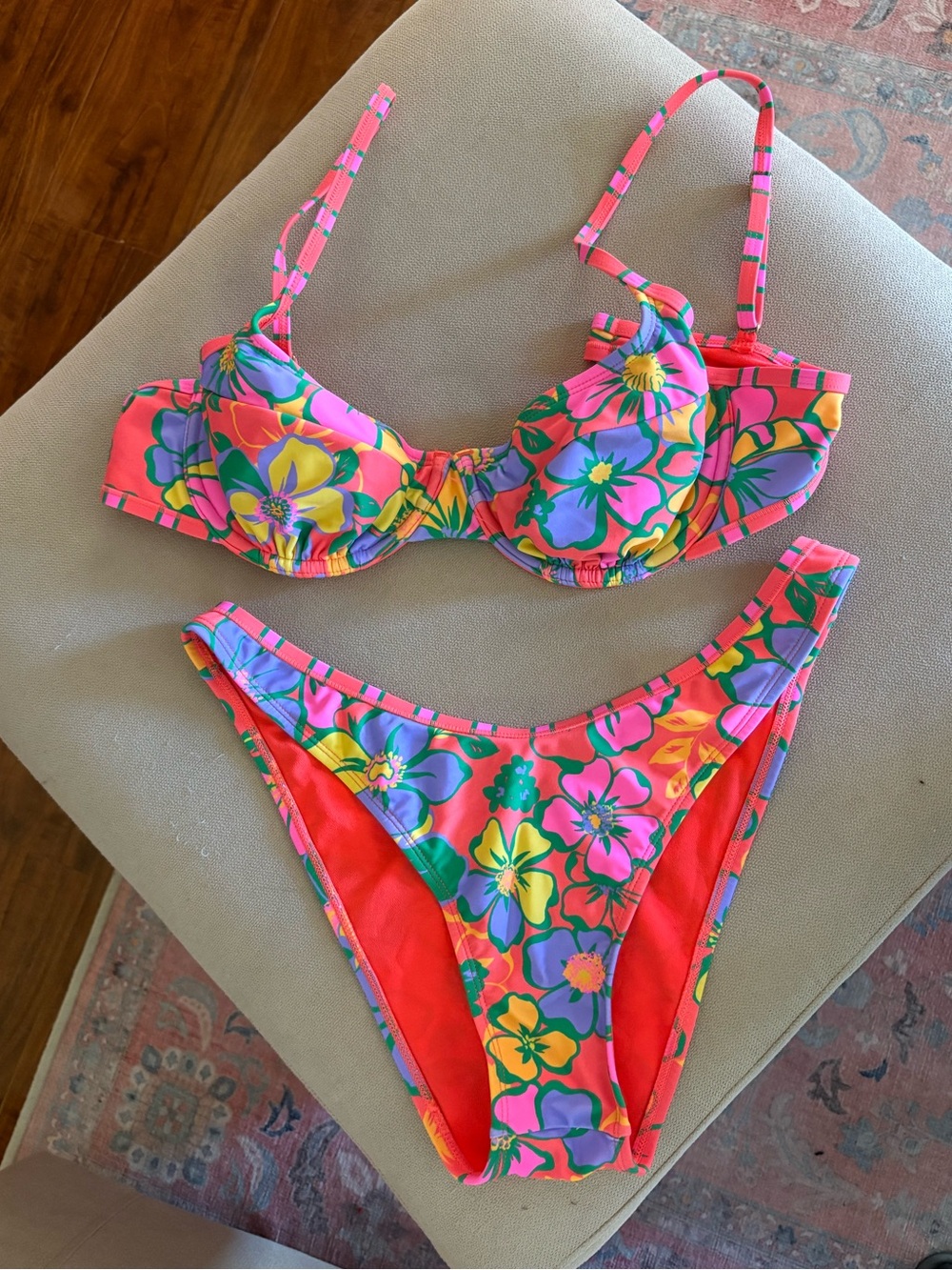 Wild Fable 2pc size M bikini - Floral bright colors
